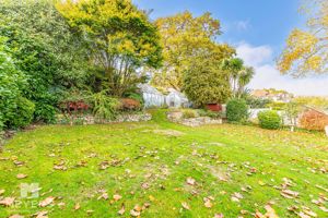 Photo 27- click for photo gallery